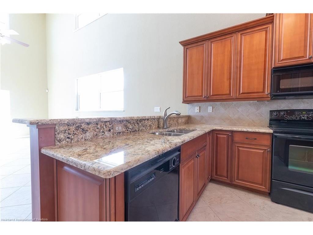 1900 Oasis Boulevard Sebring FL 33870 - Dinner Lake L4960151 image15