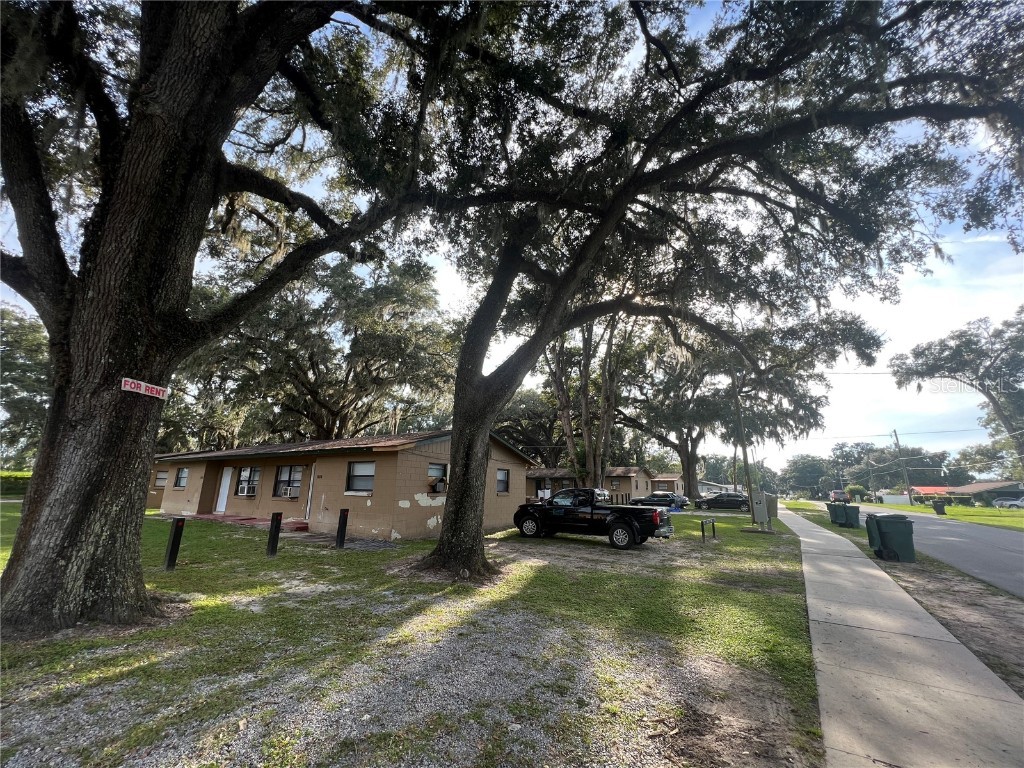 1900 SW 7th Place Ocala FL 34471 OM664713 image1