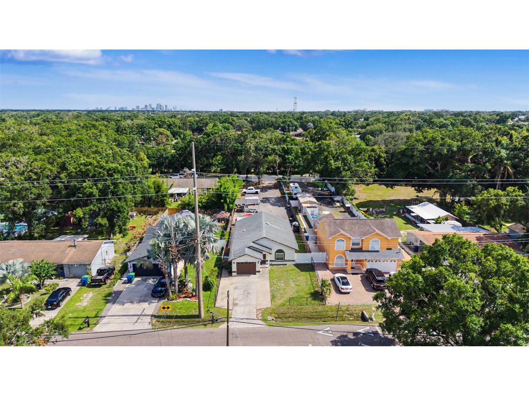 1900 W Kirby Street Tampa FL 33604 TB8515060 image1