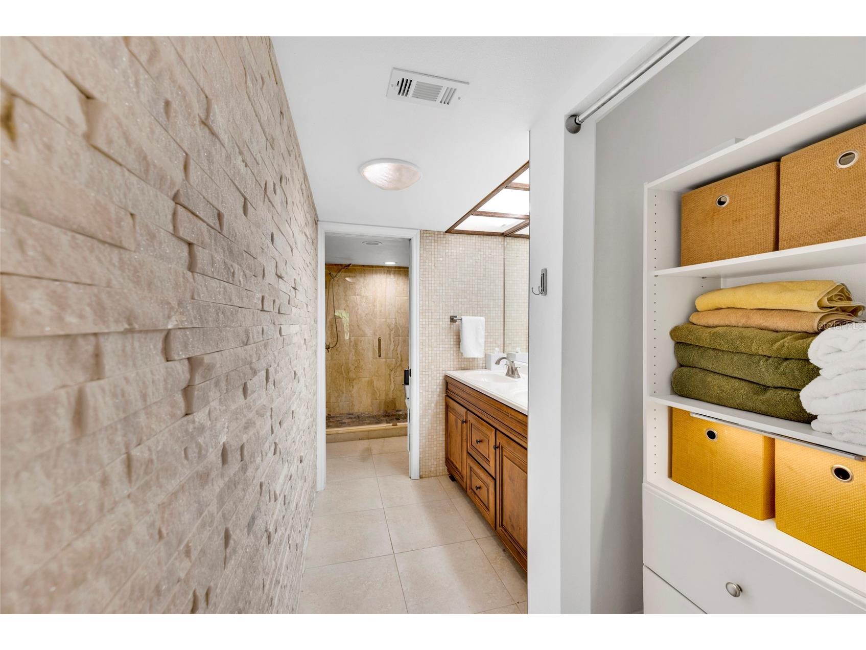 1900 Whispering Way Tarpon Springs FL 34689 TB8519680 image26