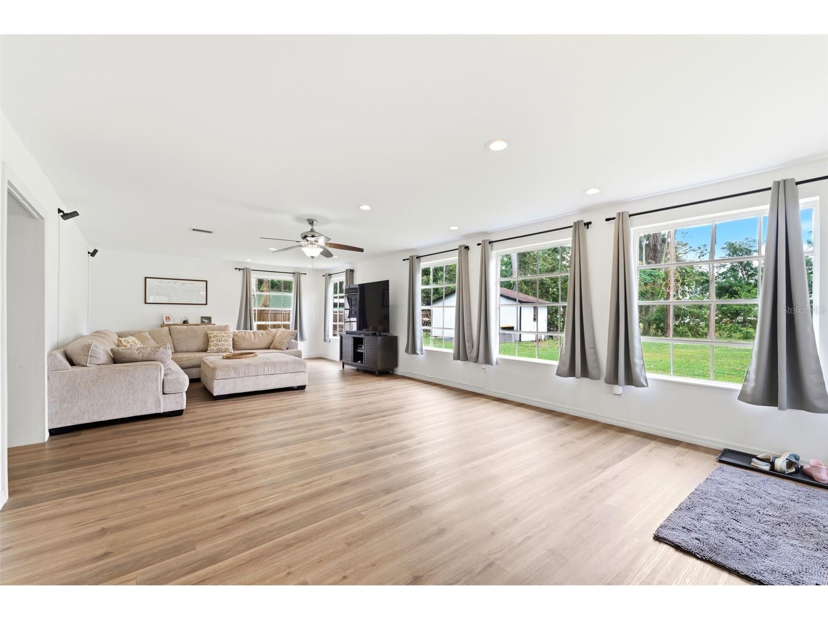 19003 Cedar Lane Lutz FL 33548 - LAKE THOMAS W7884876 image9