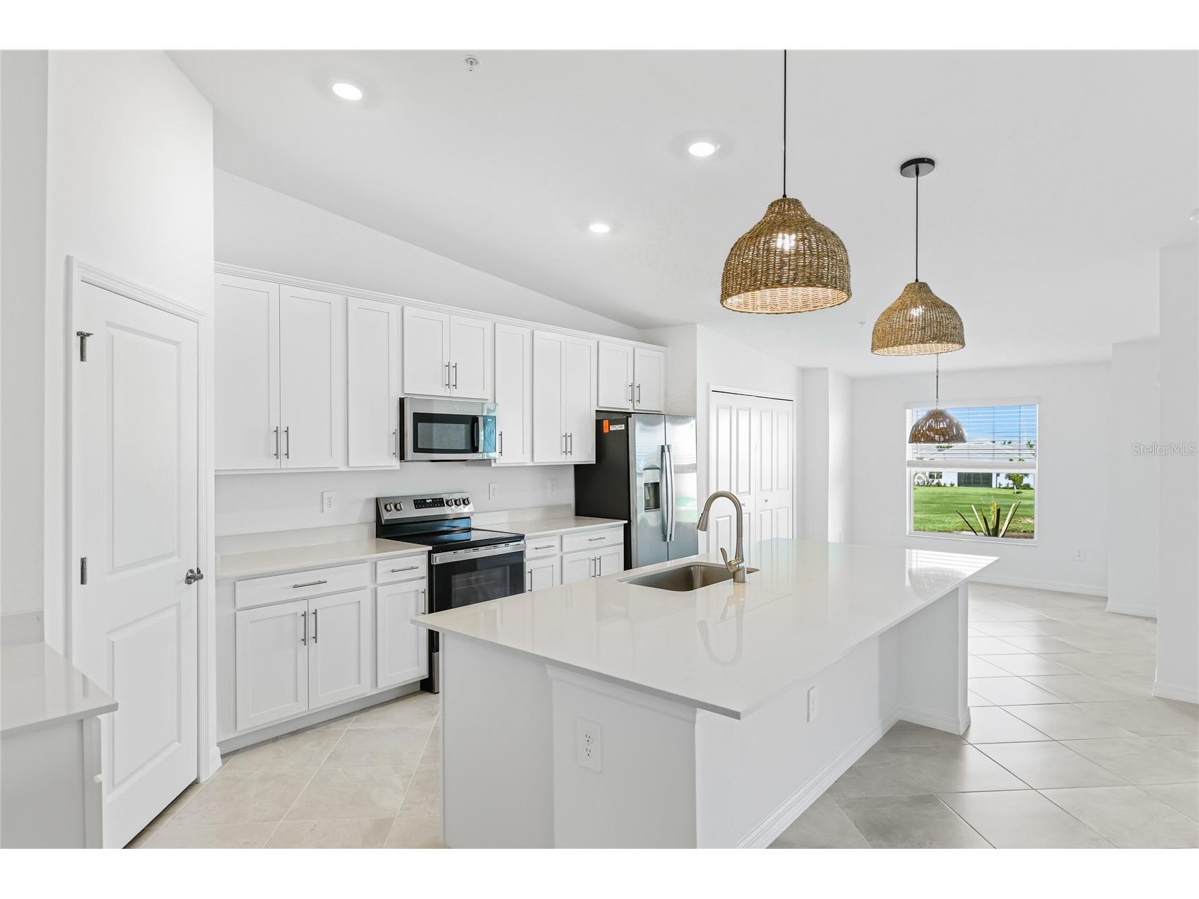 19007 Scallop Loop #204 Lakewood Ranch FL 34211 A4694115 image13