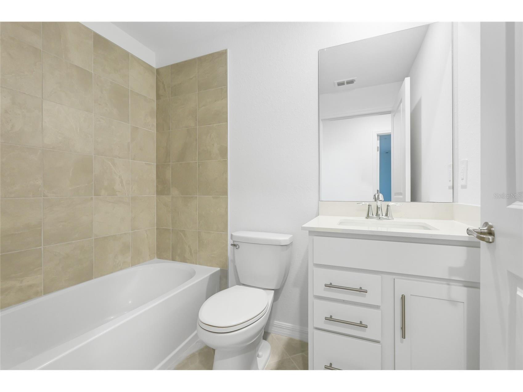 19007 Scallop Loop #204 Lakewood Ranch FL 34211 A4694115 image26