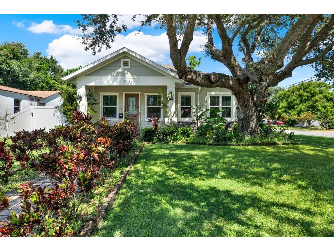 1901 25th Avenue N Saint Petersburg FL 33713 TB8429286 image1