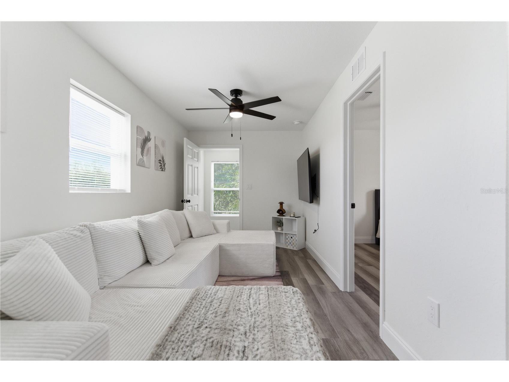 1901 31st Street S #1/2 Saint Petersburg FL 33712 TB8501702 image6