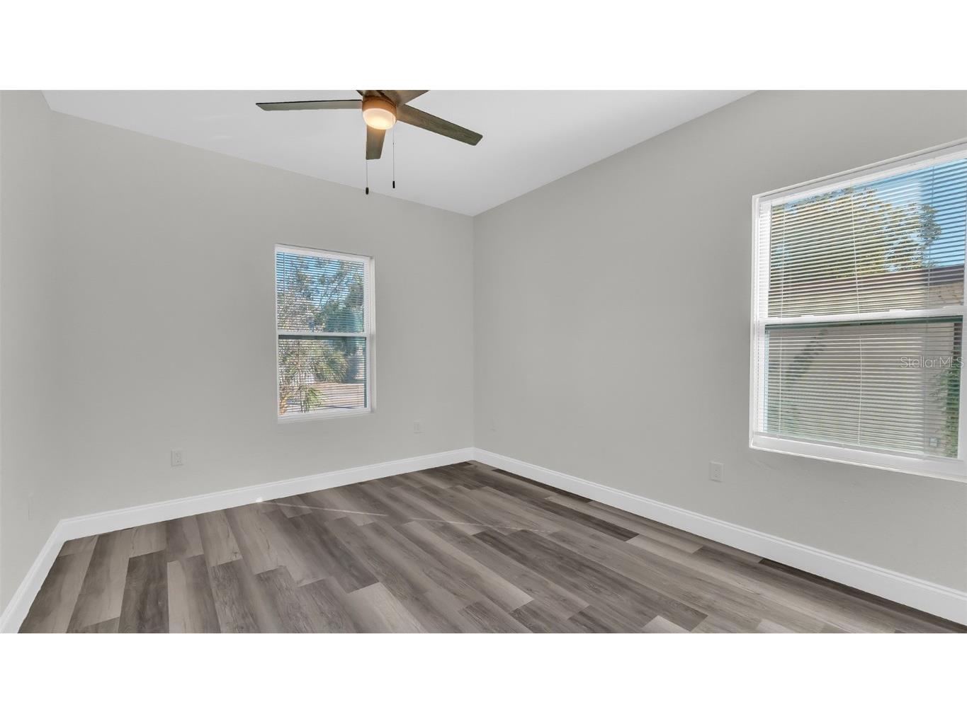 1901 31st Street S Saint Petersburg FL 33712 TB8445628 image18