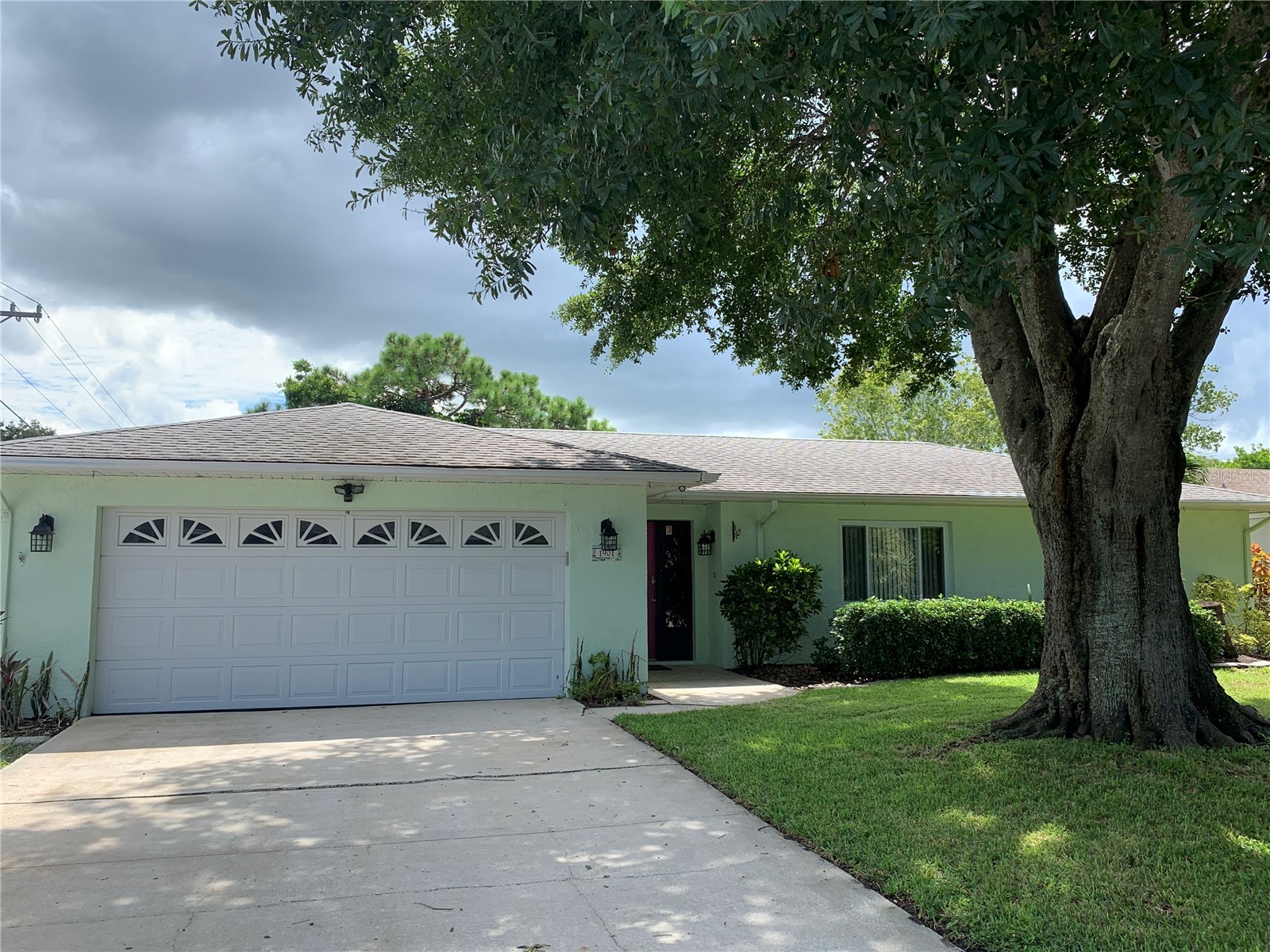 1901 39th Street W Bradenton FL 34205 A4695631 image1