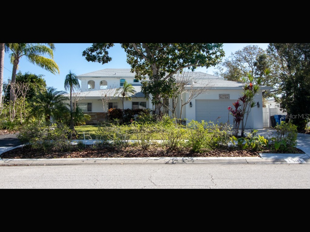 1901 42nd Street N Saint Petersburg FL 33713 - HARSHAW LAKE U8189055 image1