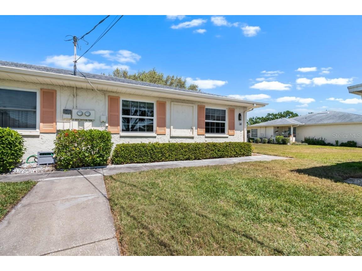 1901 Canterbury Lane #14 Sun City Center FL 33573 TB8367647 image1