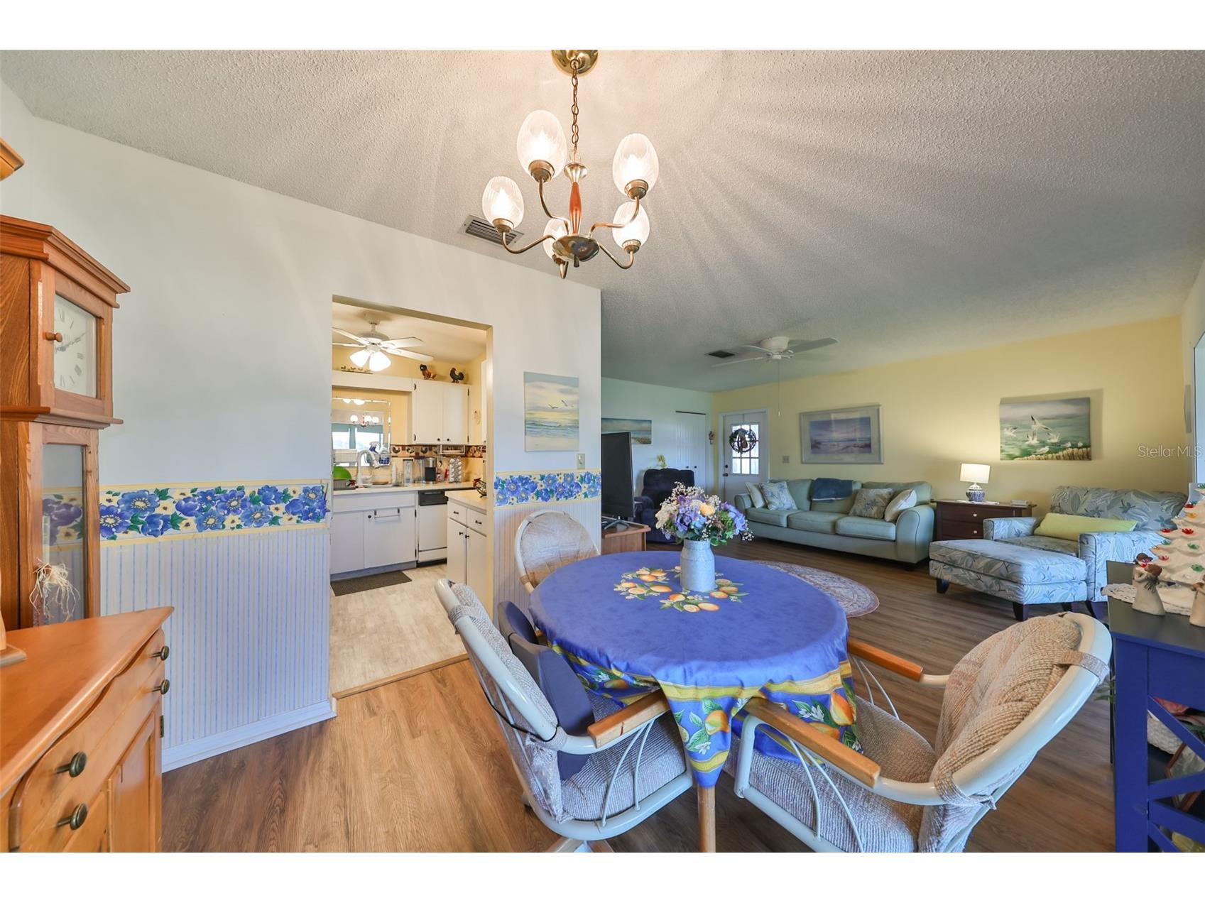 1901 Canterbury Lane #19 Sun City Center FL 33573 TB8480872 image11