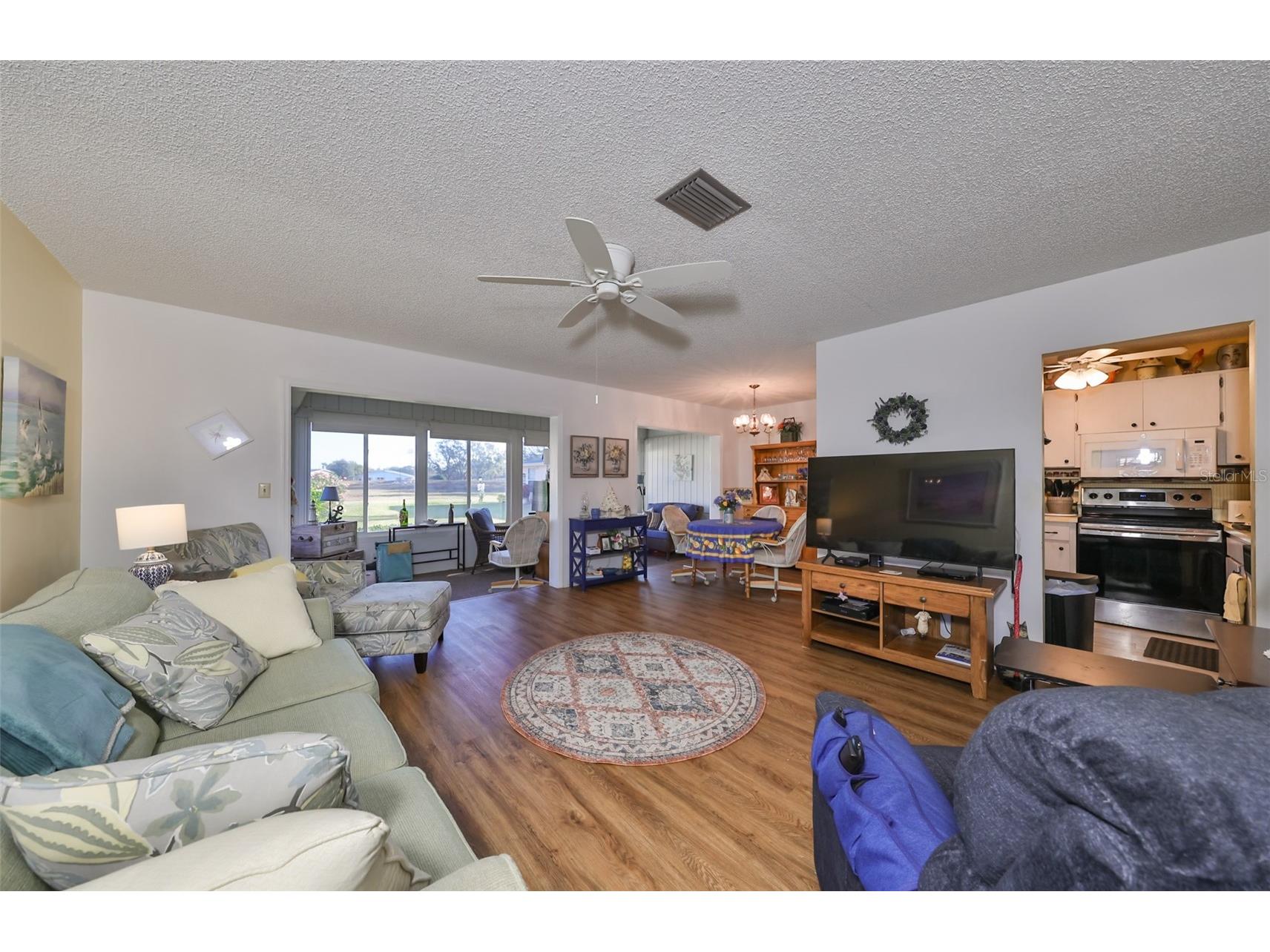 1901 Canterbury Lane #19 Sun City Center FL 33573 TB8480872 image7