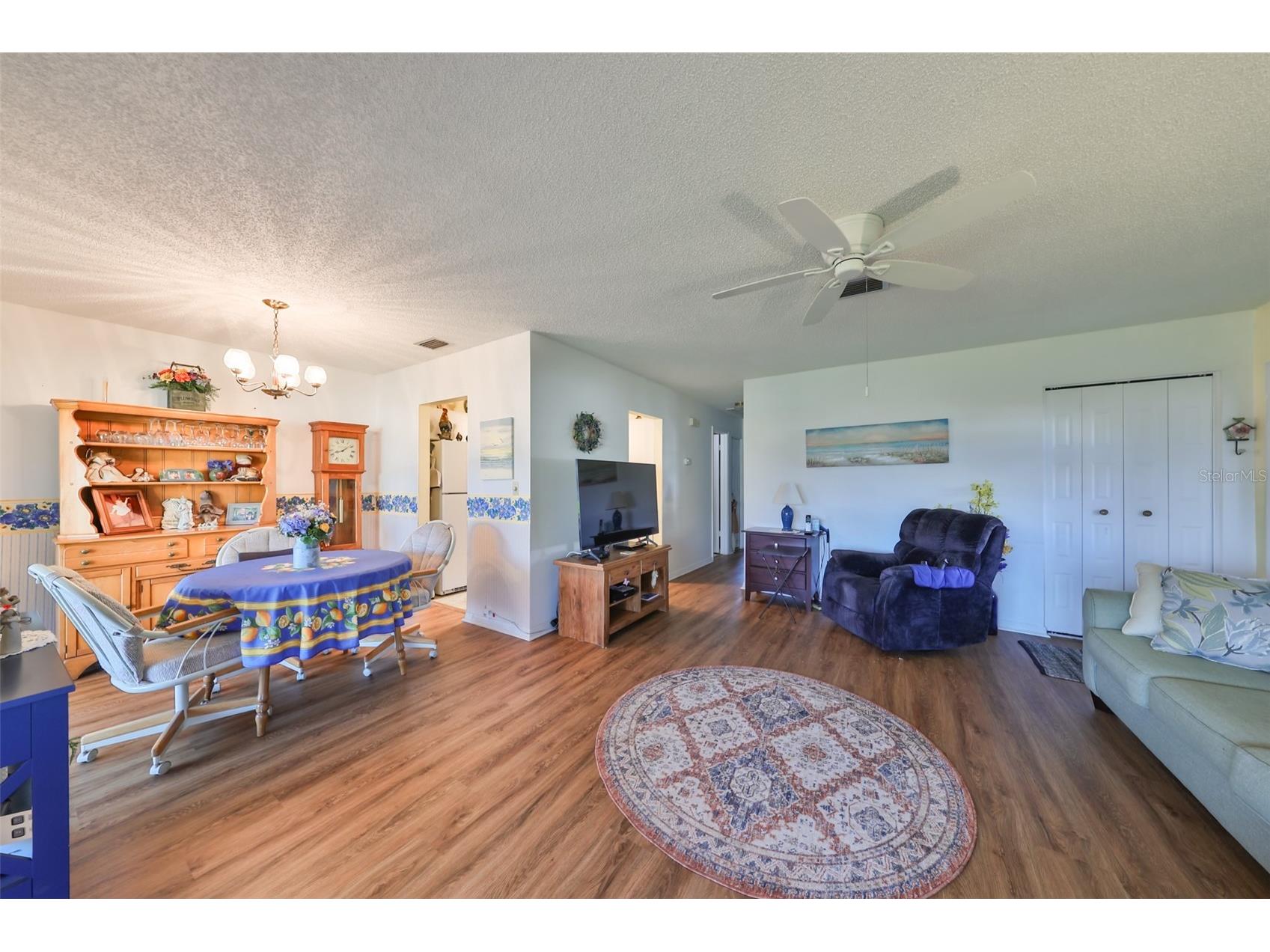 1901 Canterbury Lane #19 Sun City Center FL 33573 TB8480872 image9