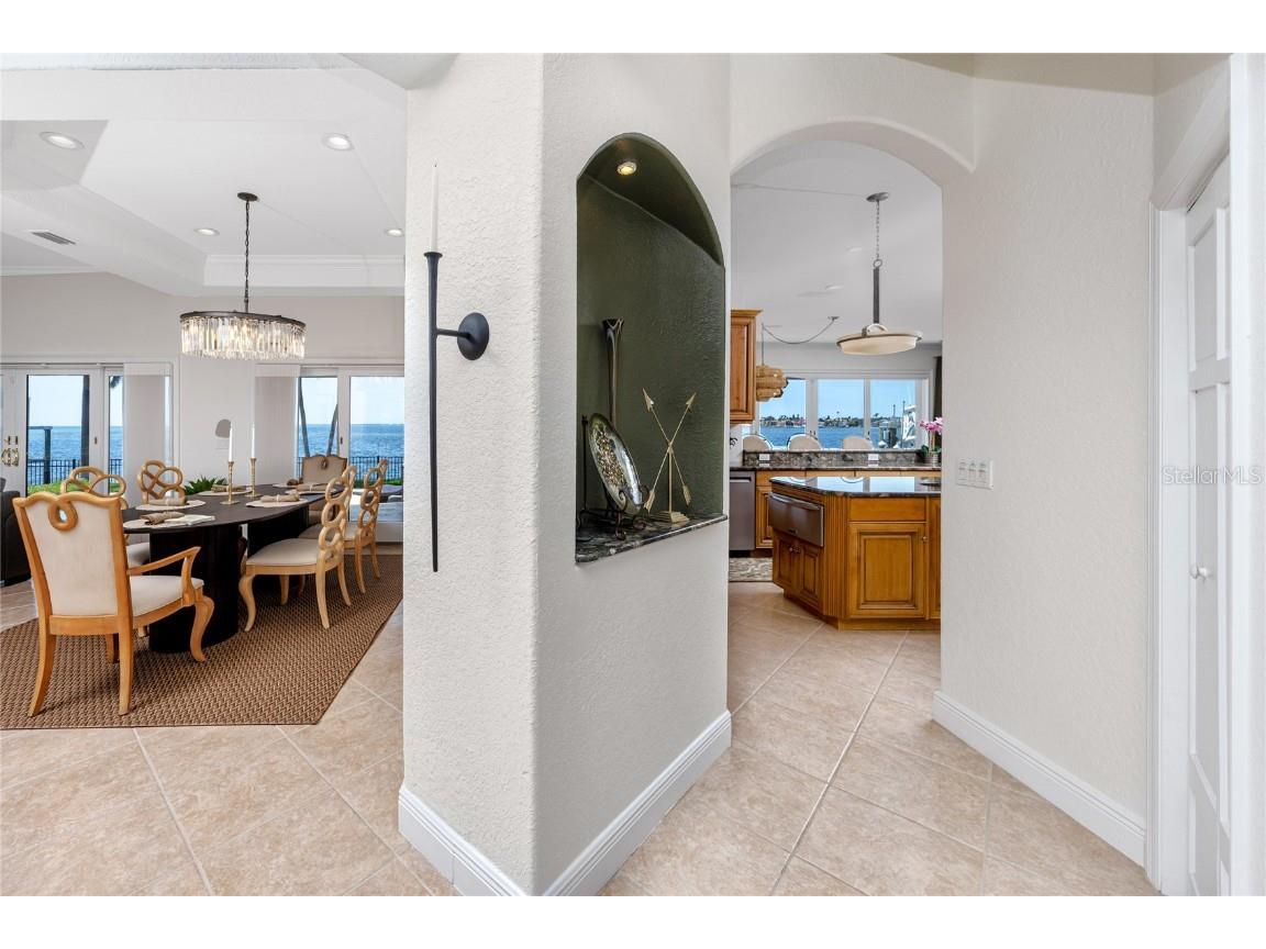 1901 Carolina Avenue NE Saint Petersburg FL 33703 - TAMPA BAY TB8371522 image15