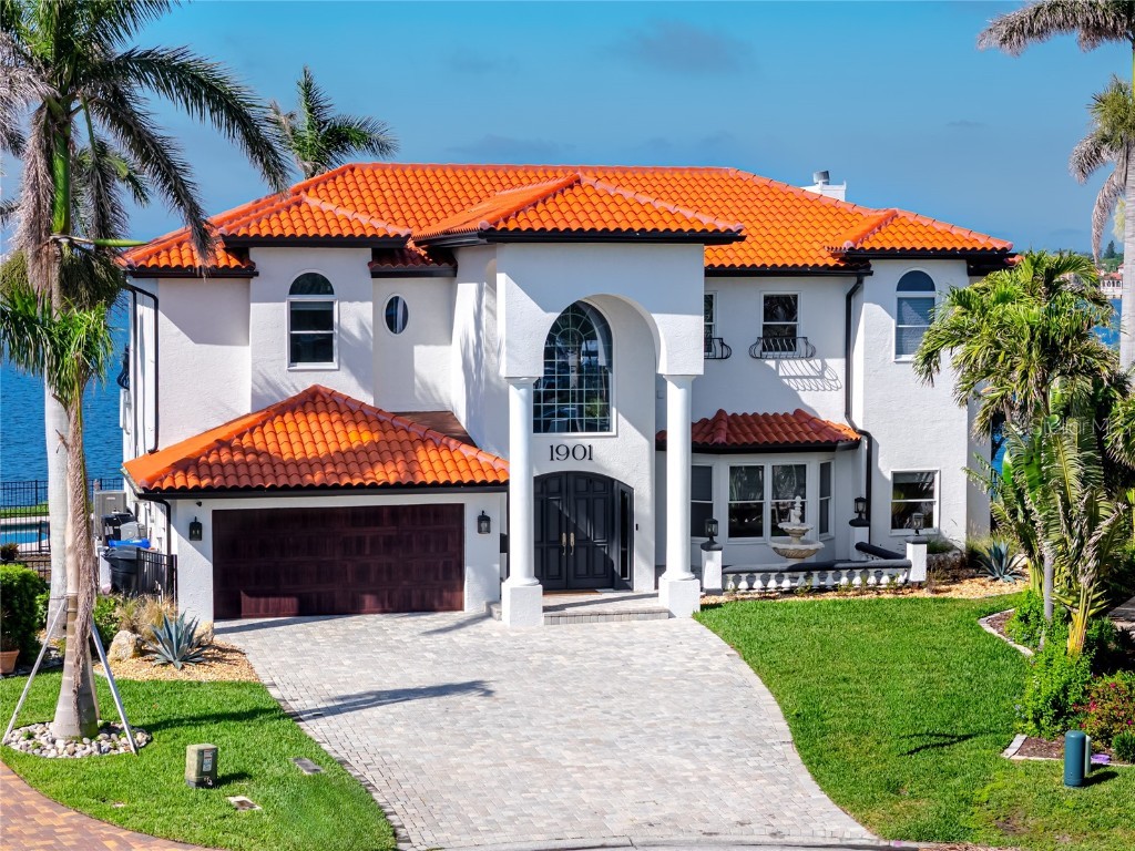 1901 Carolina Avenue NE Saint Petersburg FL 33703 - TAMPA BAY TB8371522 image2