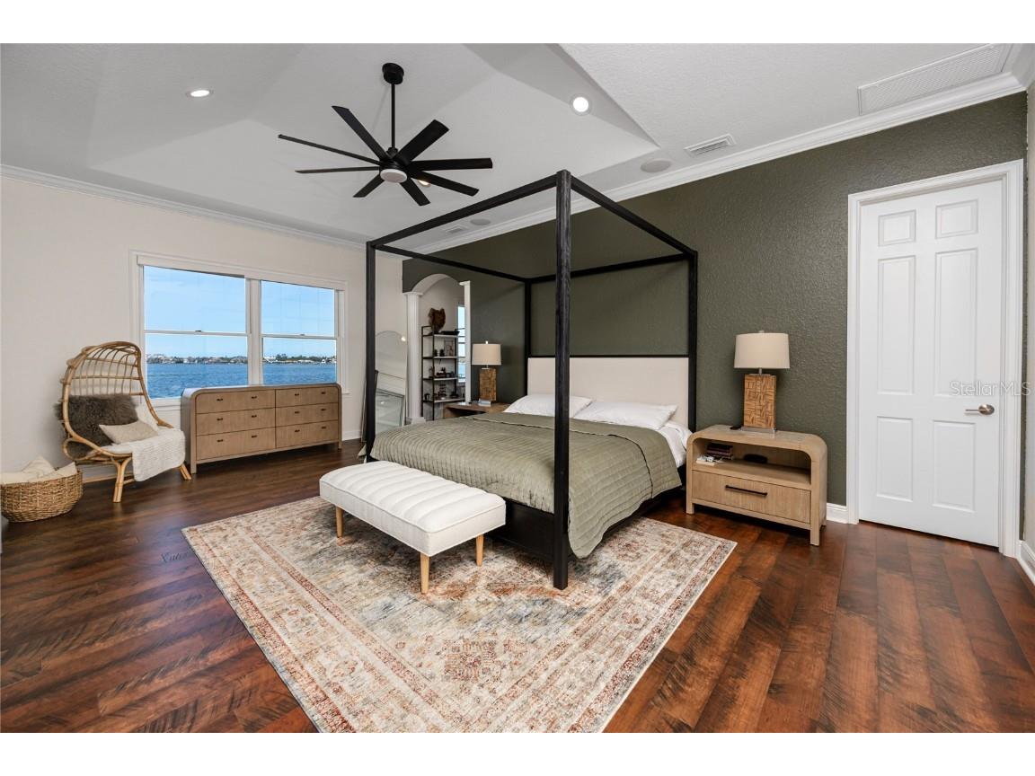 1901 Carolina Avenue NE Saint Petersburg FL 33703 - TAMPA BAY TB8371522 image40