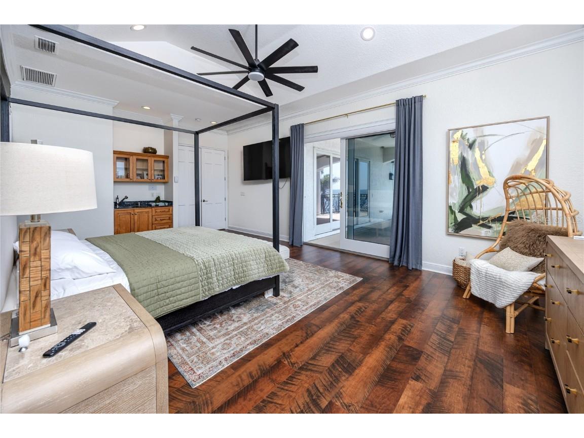 1901 Carolina Avenue NE Saint Petersburg FL 33703 - TAMPA BAY TB8371522 image43