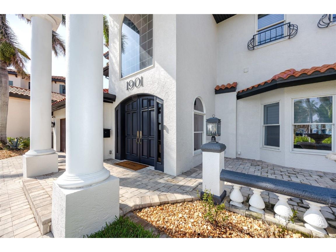 1901 Carolina Avenue NE Saint Petersburg FL 33703 - TAMPA BAY TB8371522 image5