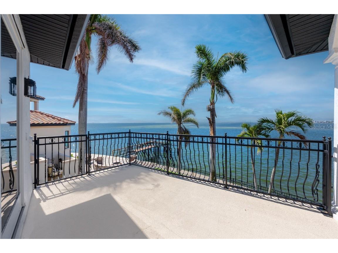 1901 Carolina Avenue NE Saint Petersburg FL 33703 - TAMPA BAY TB8371522 image51