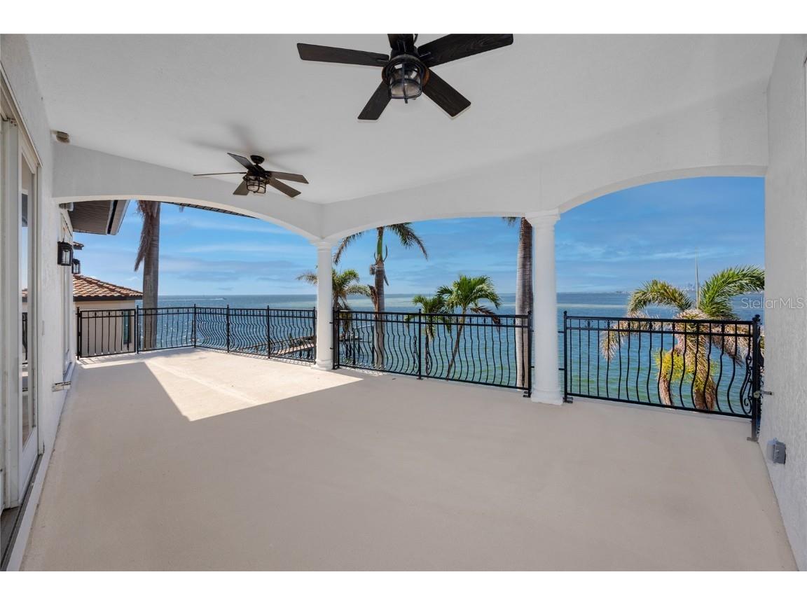 1901 Carolina Avenue NE Saint Petersburg FL 33703 - TAMPA BAY TB8371522 image53