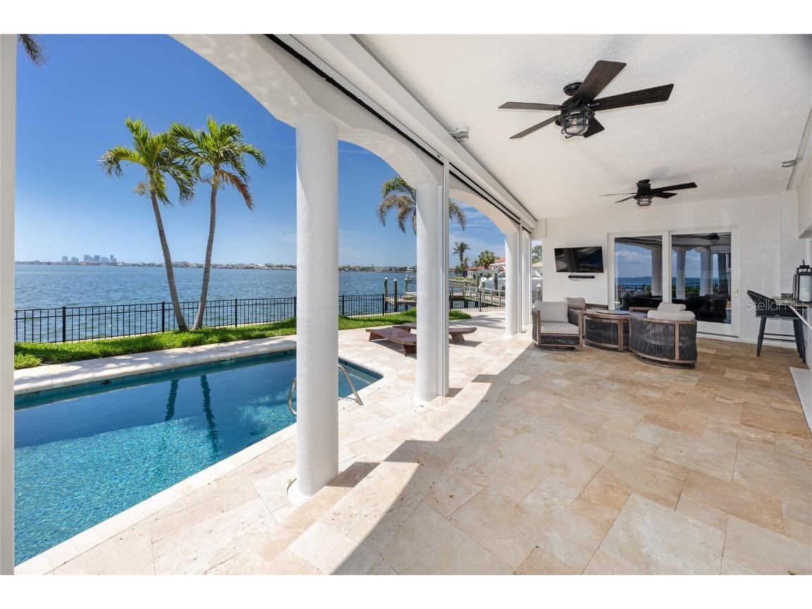 1901 Carolina Avenue NE Saint Petersburg FL 33703 - TAMPA BAY TB8371522 image59