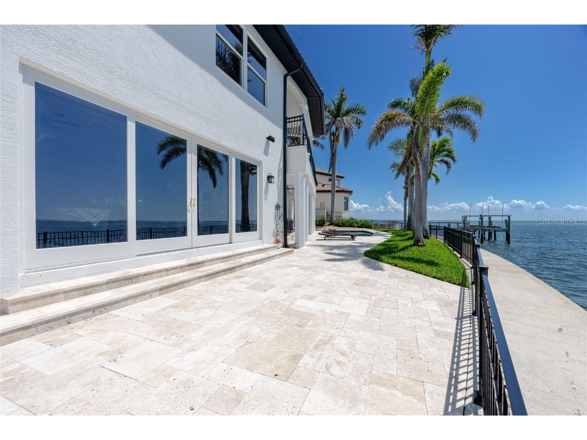 1901 Carolina Avenue NE Saint Petersburg FL 33703 - TAMPA BAY TB8371522 image63