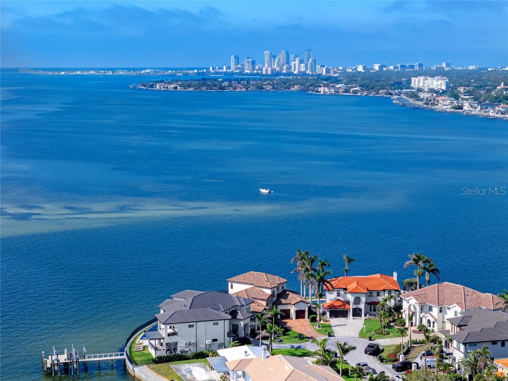 1901 Carolina Avenue NE Saint Petersburg FL 33703 - TAMPA BAY TB8371522 image71