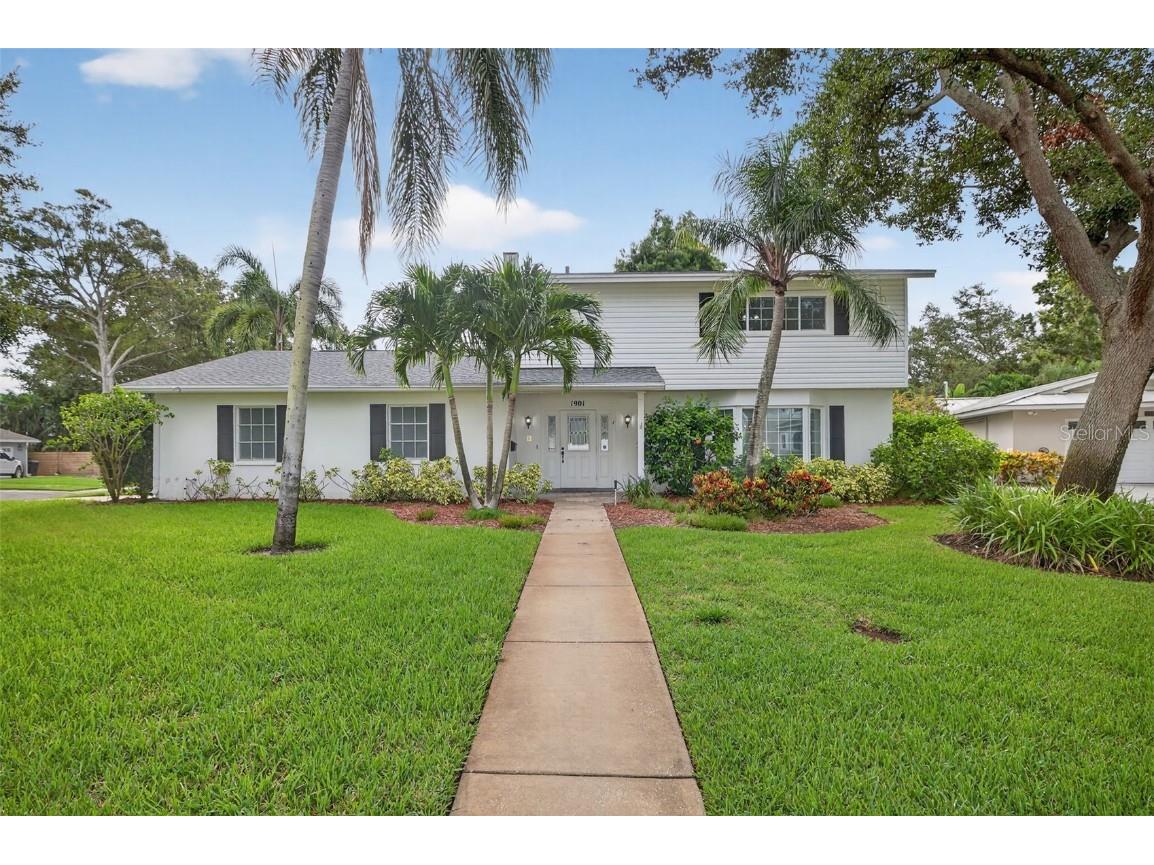 1901 Dormieone Road N Saint Petersburg FL 33710 TB8424280 image1