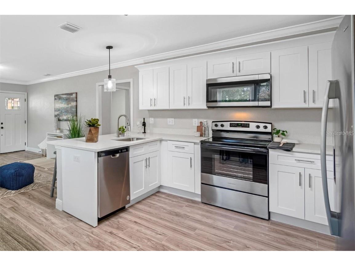 1901 E New Orleans Avenue Tampa FL 33610 TB8430602 image10