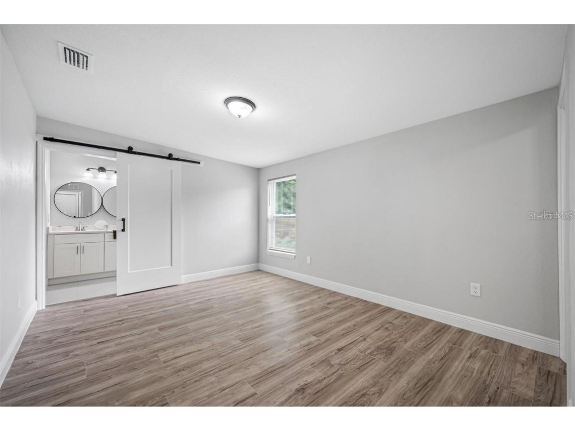 1901 E New Orleans Avenue Tampa FL 33610 TB8430602 image16