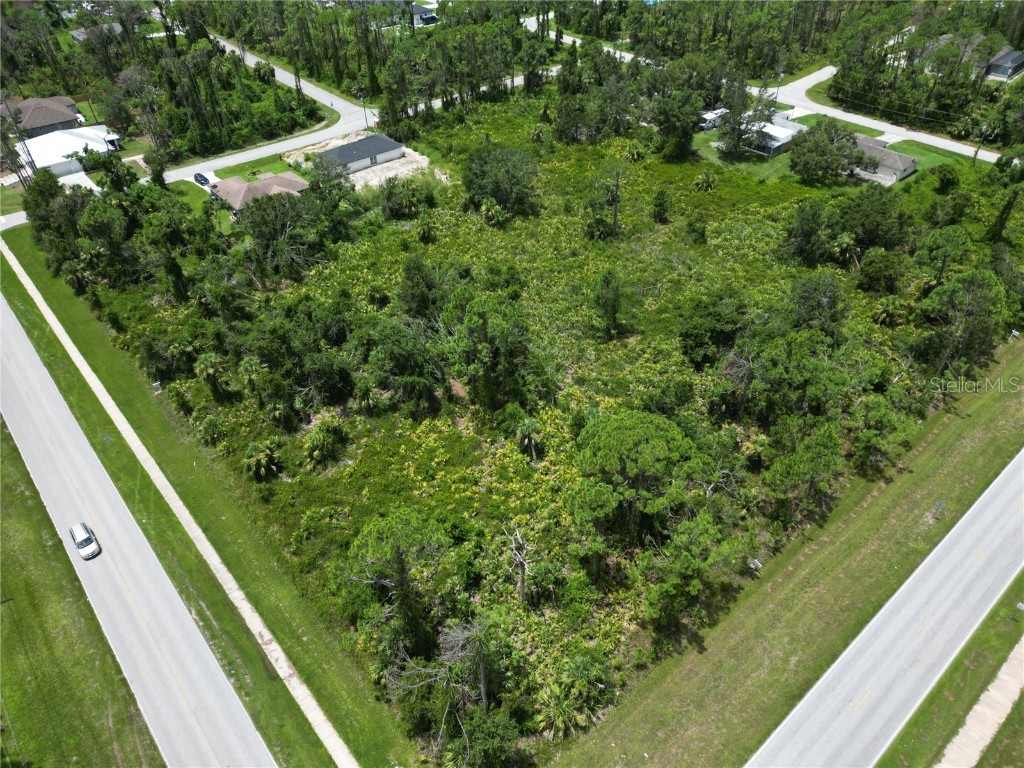 1901 E Price Boulevard North Port FL 34288 A4577144 image1
