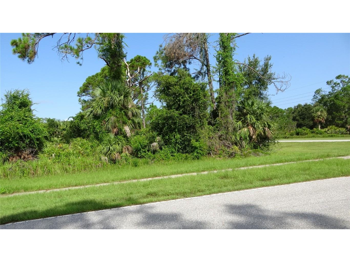 1901 E Price Boulevard North Port FL 34288 A4577144 image25