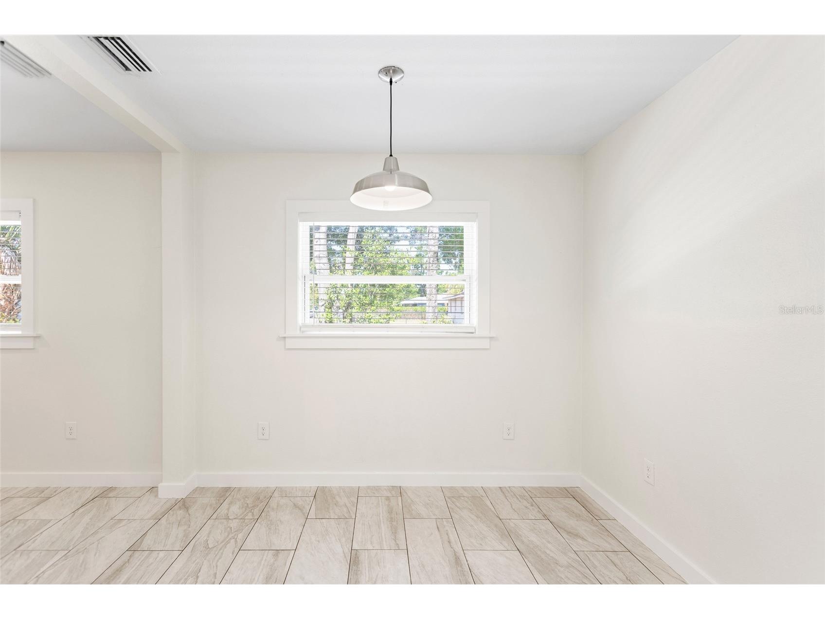 1901 E Shadowlawn Avenue Tampa FL 33610 TB8502680 image17