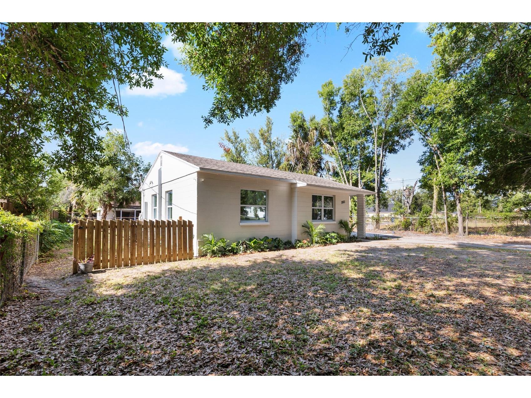 1901 E Shadowlawn Avenue Tampa FL 33610 TB8502680 image25
