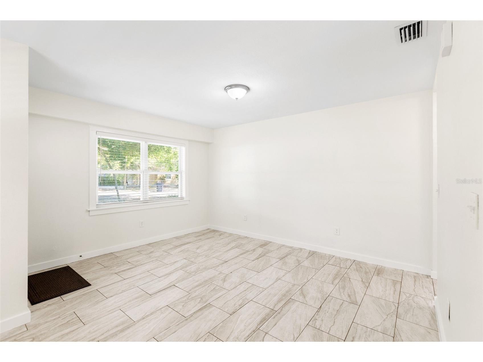 1901 E Shadowlawn Avenue Tampa FL 33610 TB8502680 image8