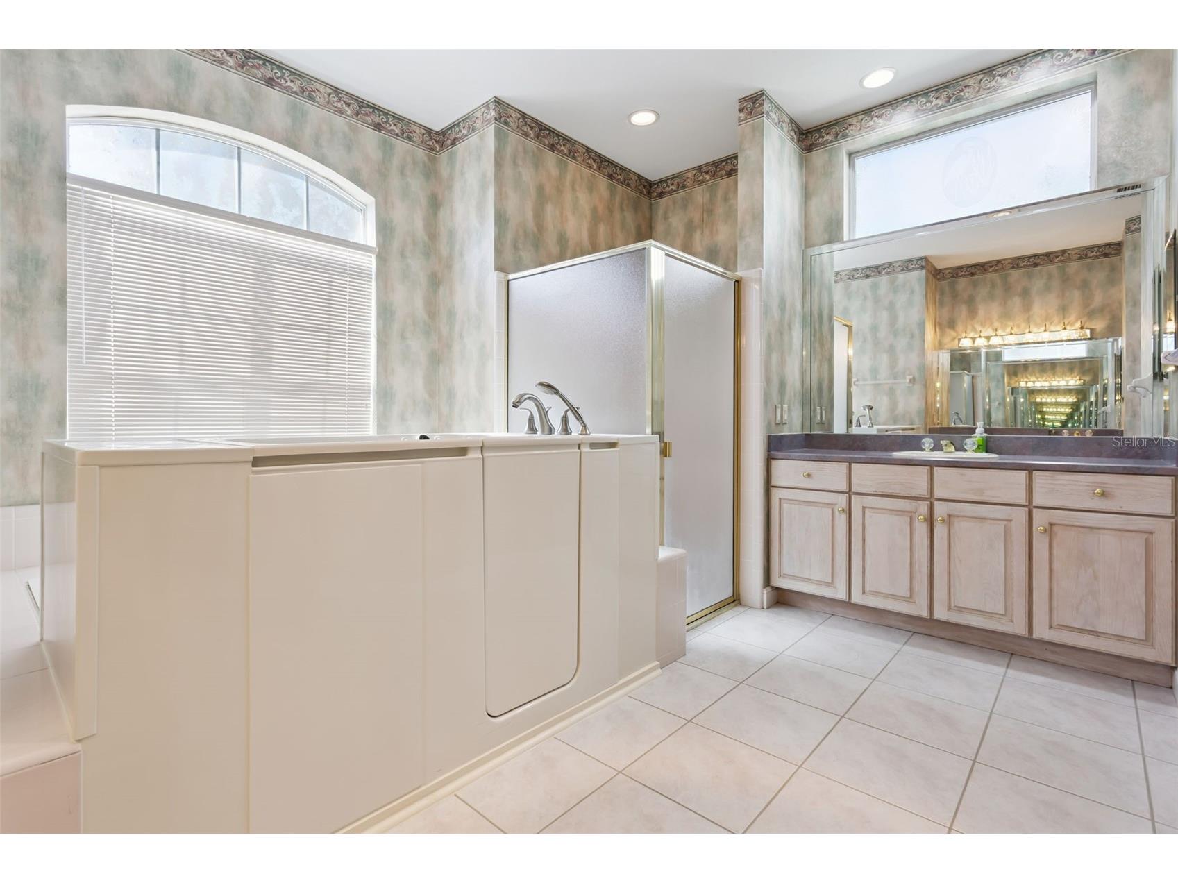 1901 Edgewater Drive Mount Dora FL 32757 - LAKE LOCH LEVEN G5114826 image23