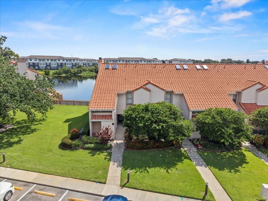 1901 Garden Lake Drive #1901 Winter Haven FL 33884 - Garden Lake P4935660 image1