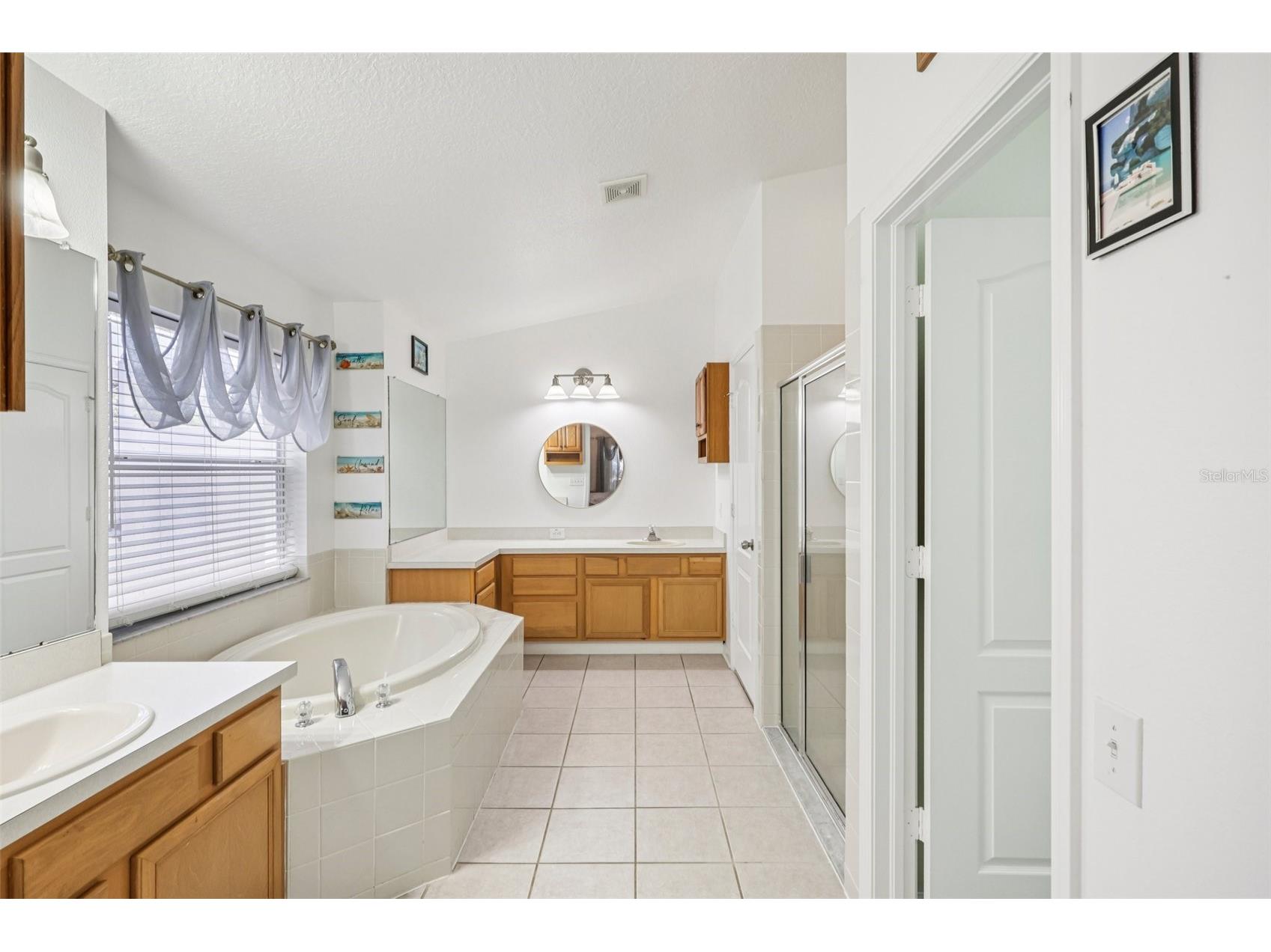 1901 Heartland Circle Valrico FL 33594 TB8498779 image28