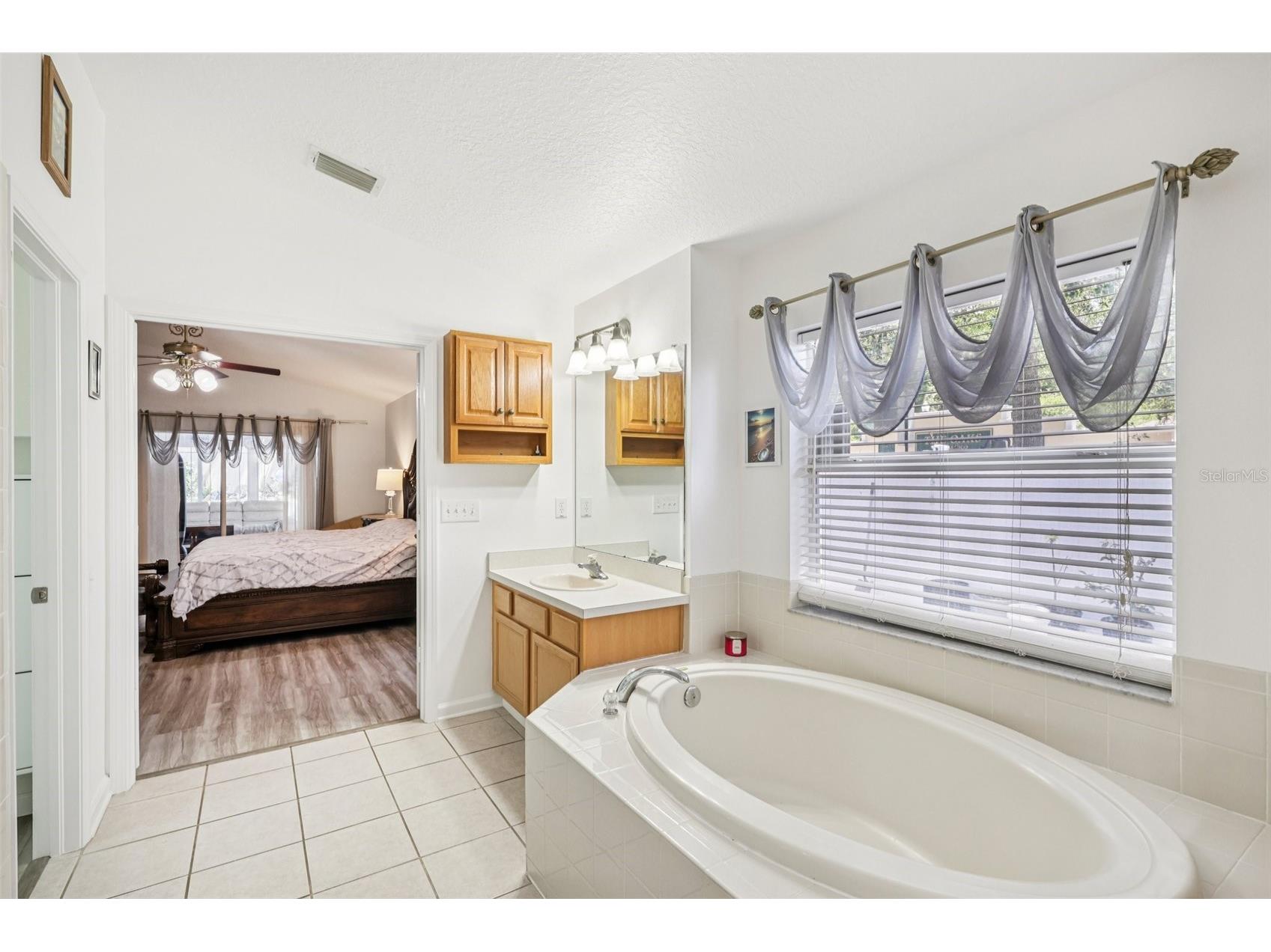 1901 Heartland Circle Valrico FL 33594 TB8498779 image31