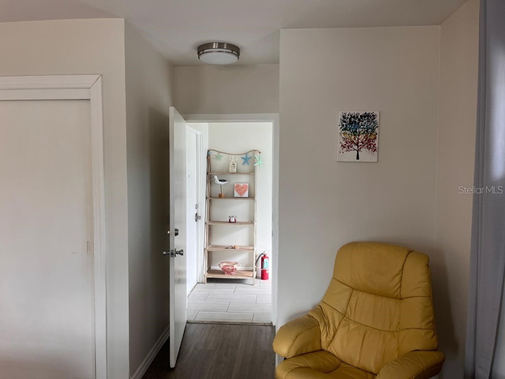 1901 Hyde Park St #G Sarasota FL 34239 A4623194 image10