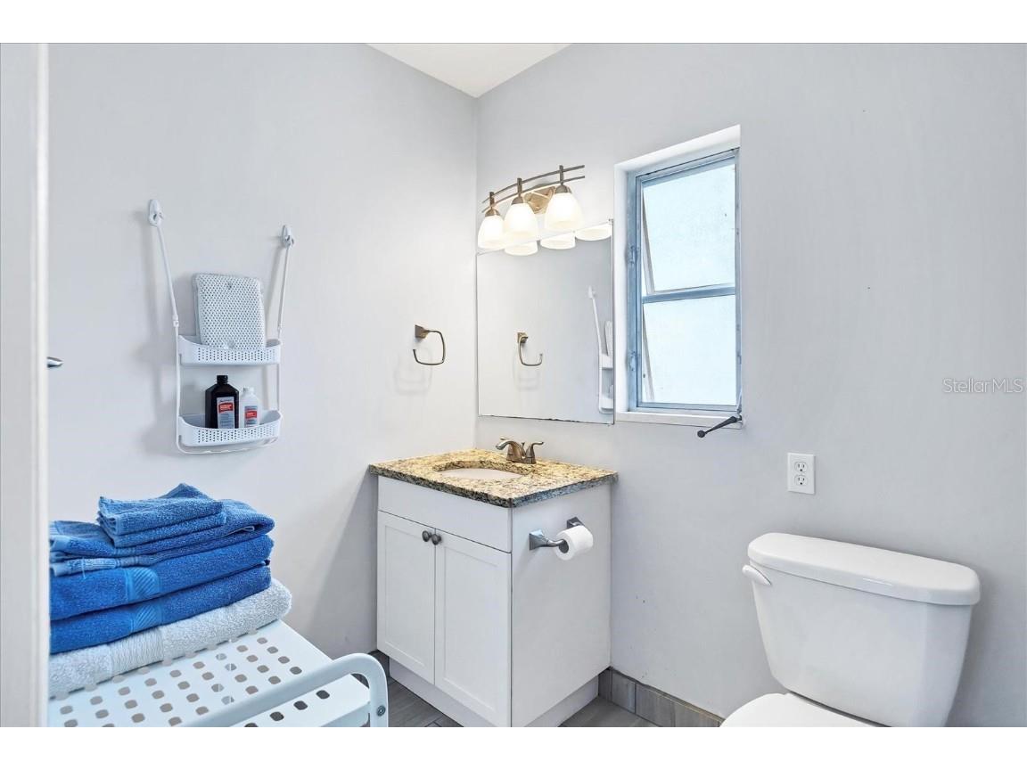 1901 Hyde Park St #G Sarasota FL 34239 A4623194 image11