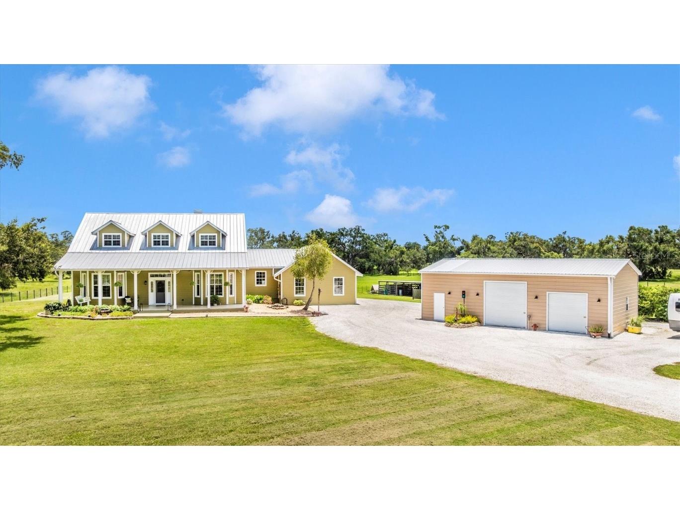 1901 Joshua Drive Sarasota FL 34240 A4663101 image1