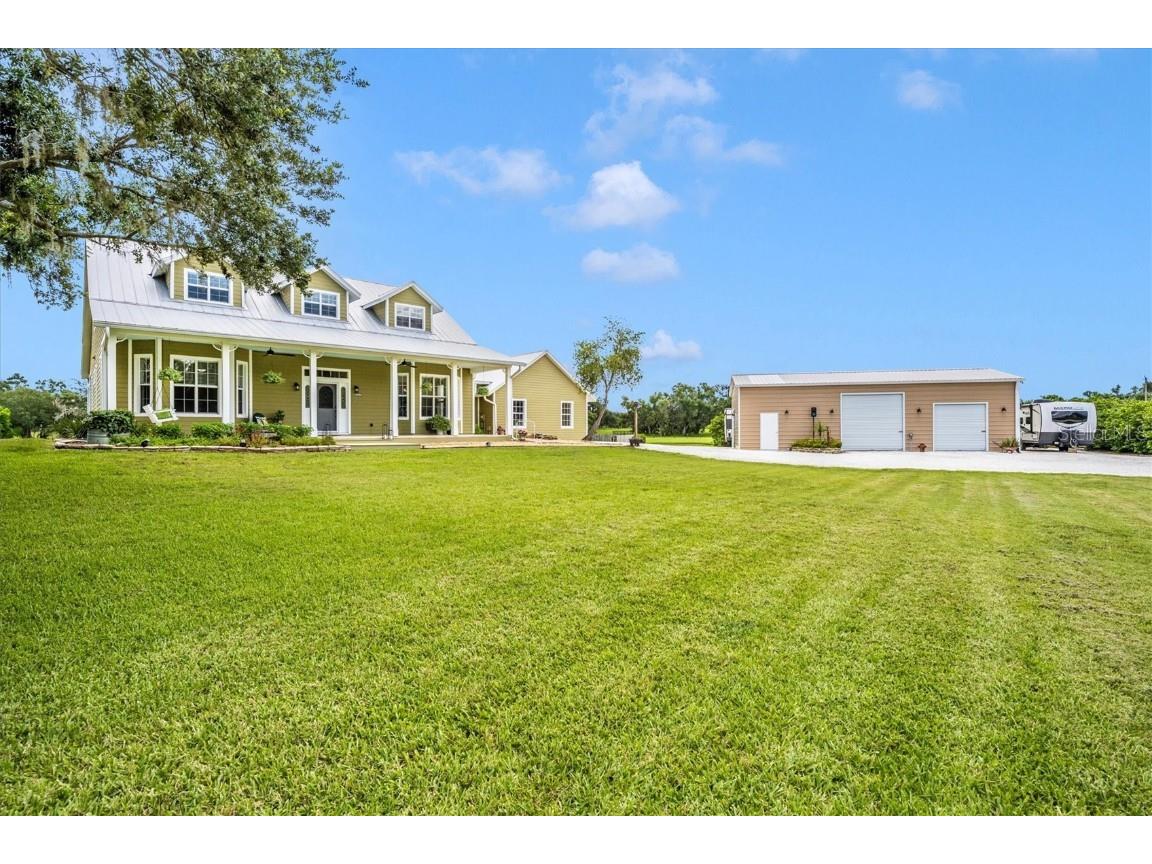 1901 Joshua Drive Sarasota FL 34240 A4663101 image2