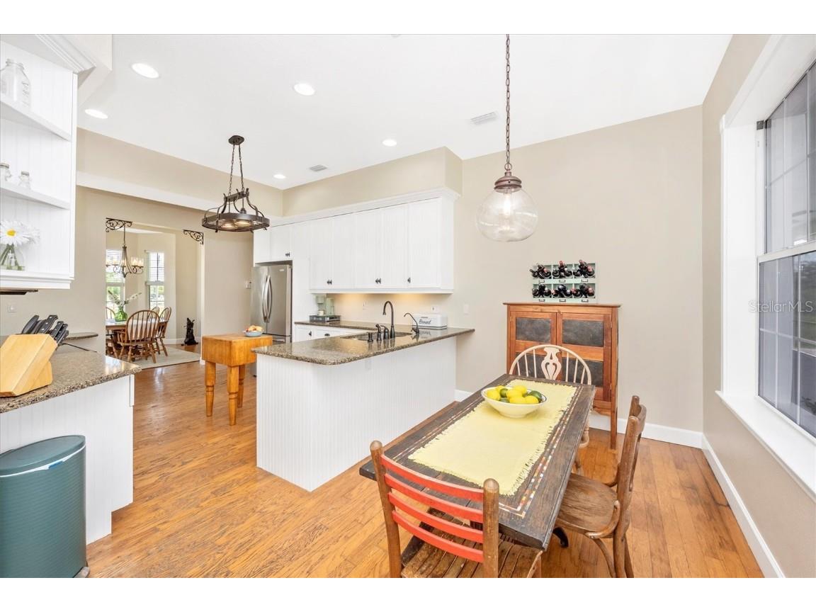 1901 Joshua Drive Sarasota FL 34240 A4663101 image26