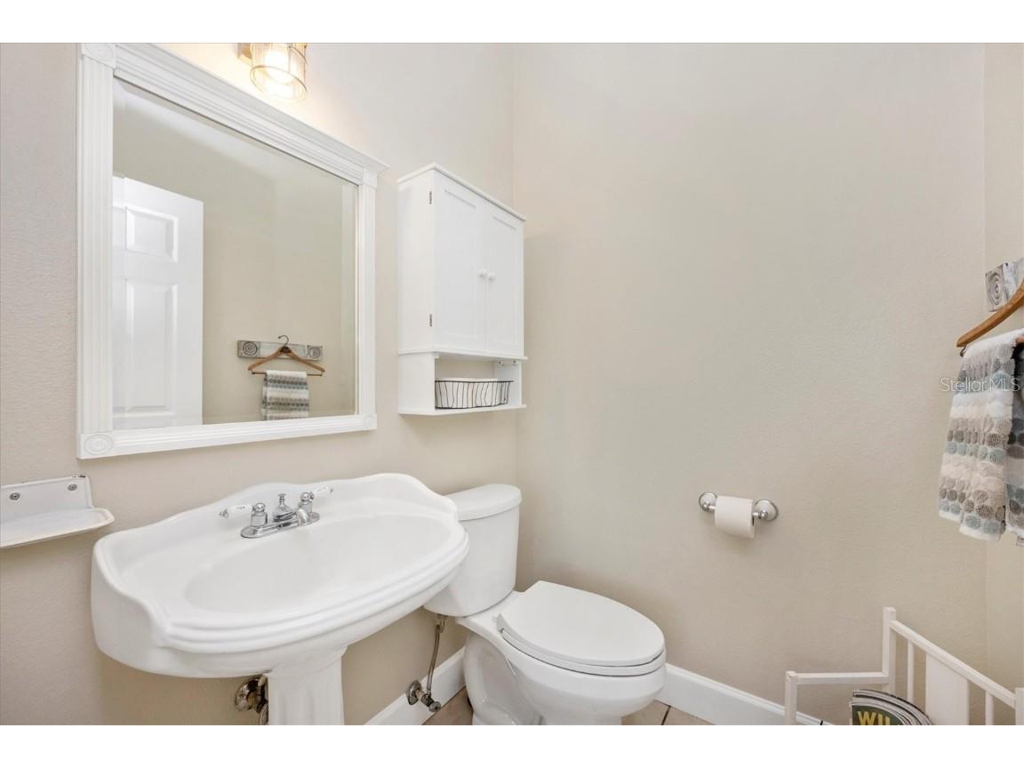 1901 Joshua Drive Sarasota FL 34240 A4663101 image29