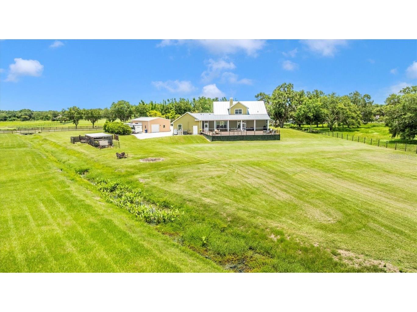 1901 Joshua Drive Sarasota FL 34240 A4663101 image82