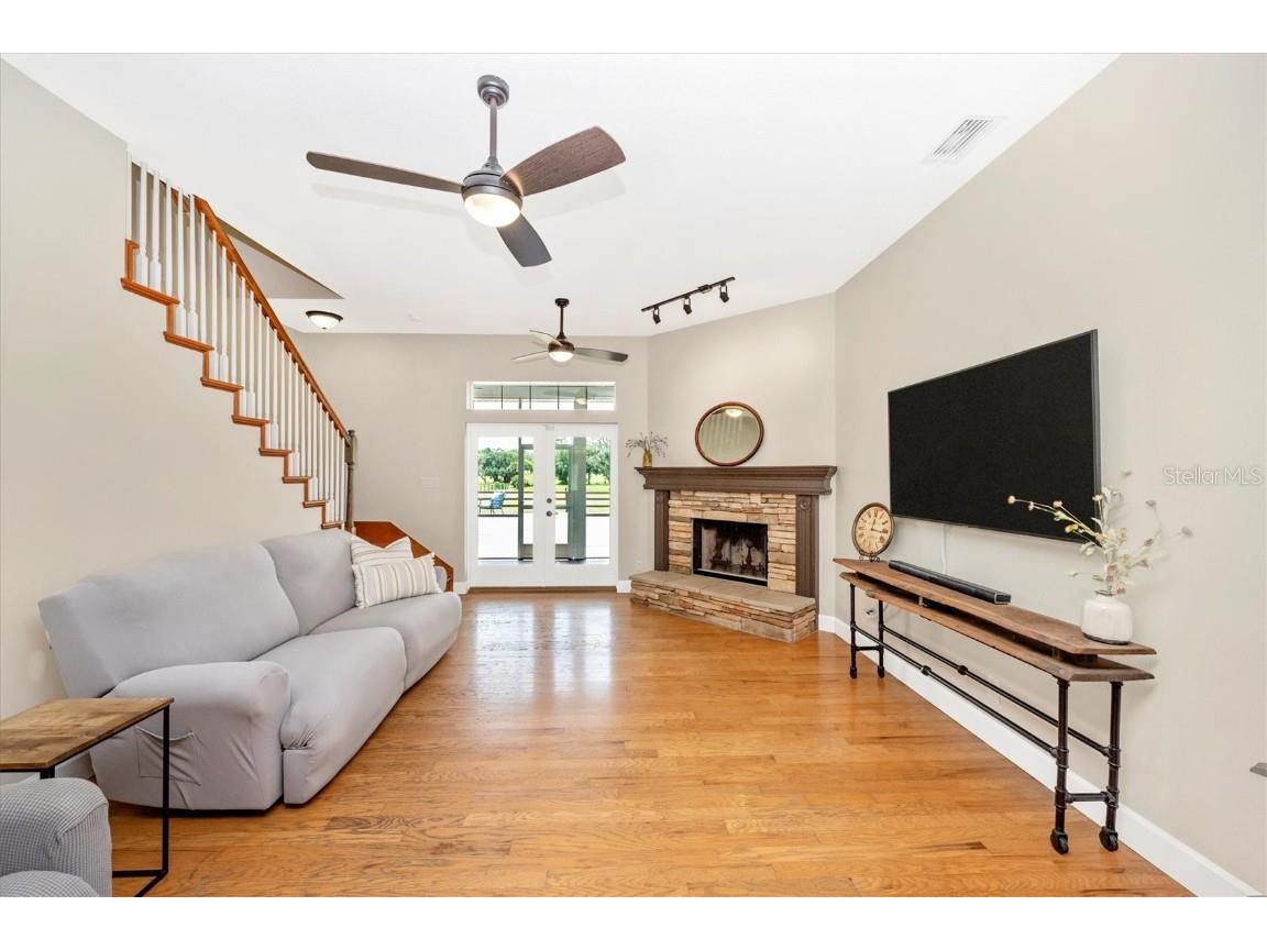 1901 Joshua Drive Sarasota FL 34240 A4663101 image9