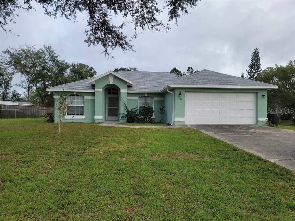 1901 Montecito Avenue Deltona FL 32738 - LAKE ANGELA V4927917 image1