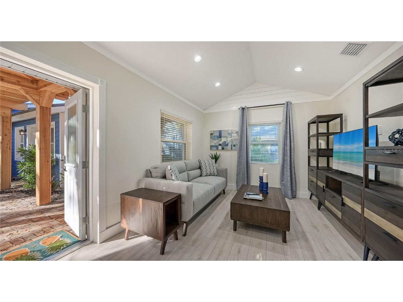 1901 Morrill Street Sarasota FL 34236 A4668387 image23