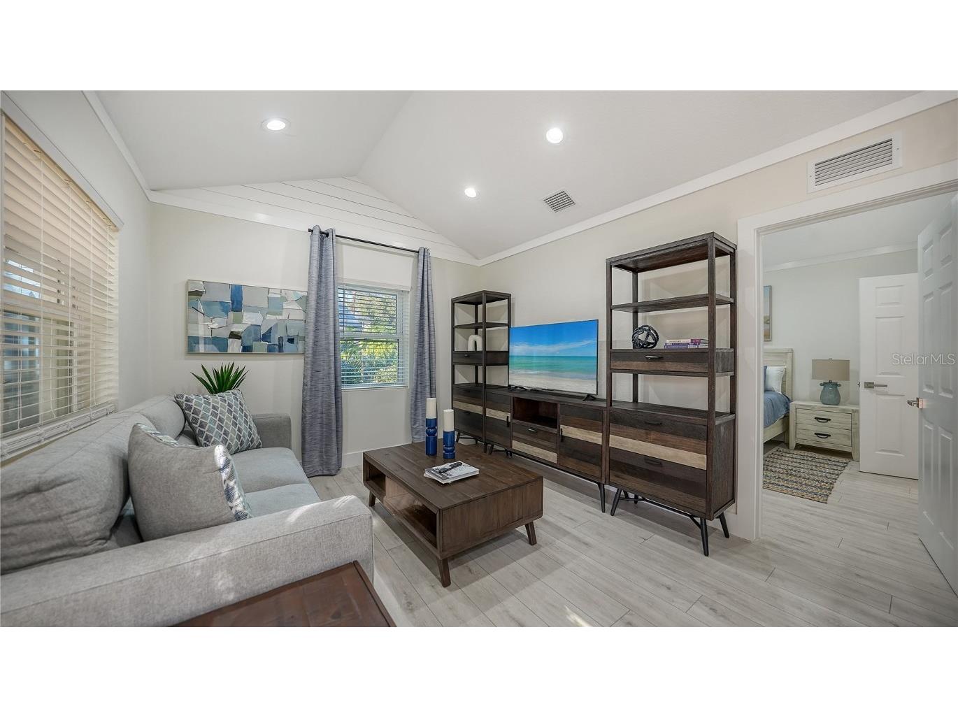 1901 Morrill Street Sarasota FL 34236 A4668387 image24