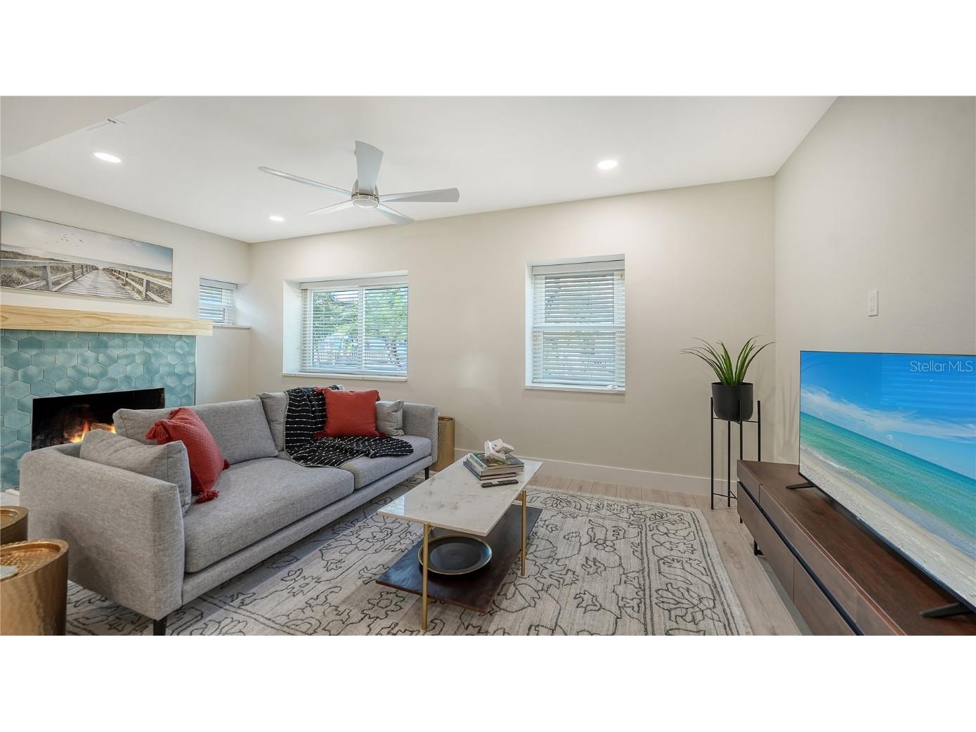 1901 Morrill Street Sarasota FL 34236 A4668387 image8